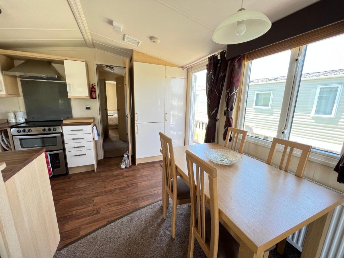 Dragonfly Lodge South Cerney Esterno foto